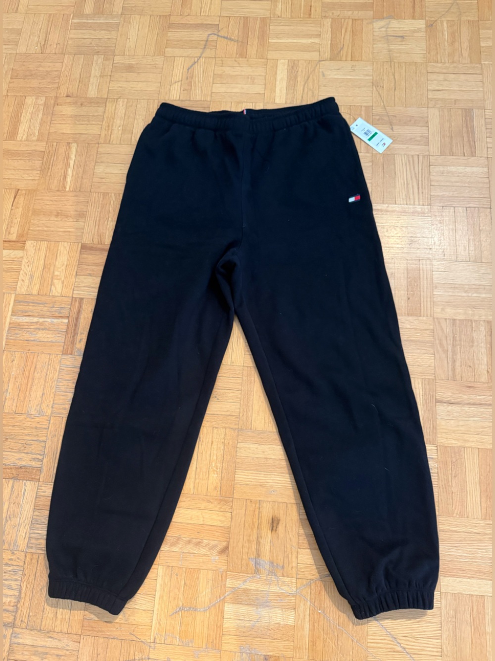 Tommy Hilfiger women's Black Logo Sweatpants- Size L- New With Tags